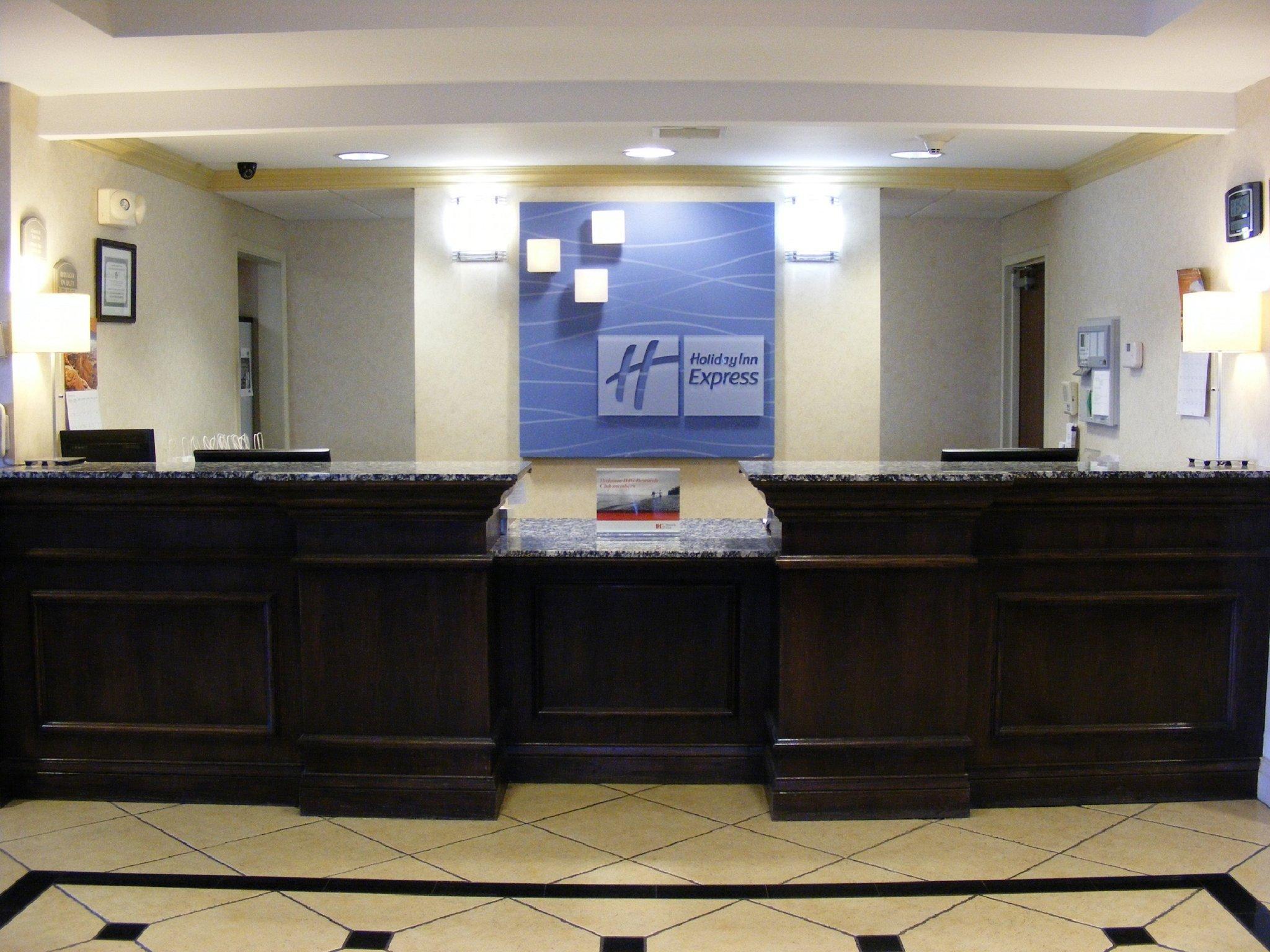 Holiday Inn Express Hotel & Suites Muskogee By Ihg Екстер'єр фото