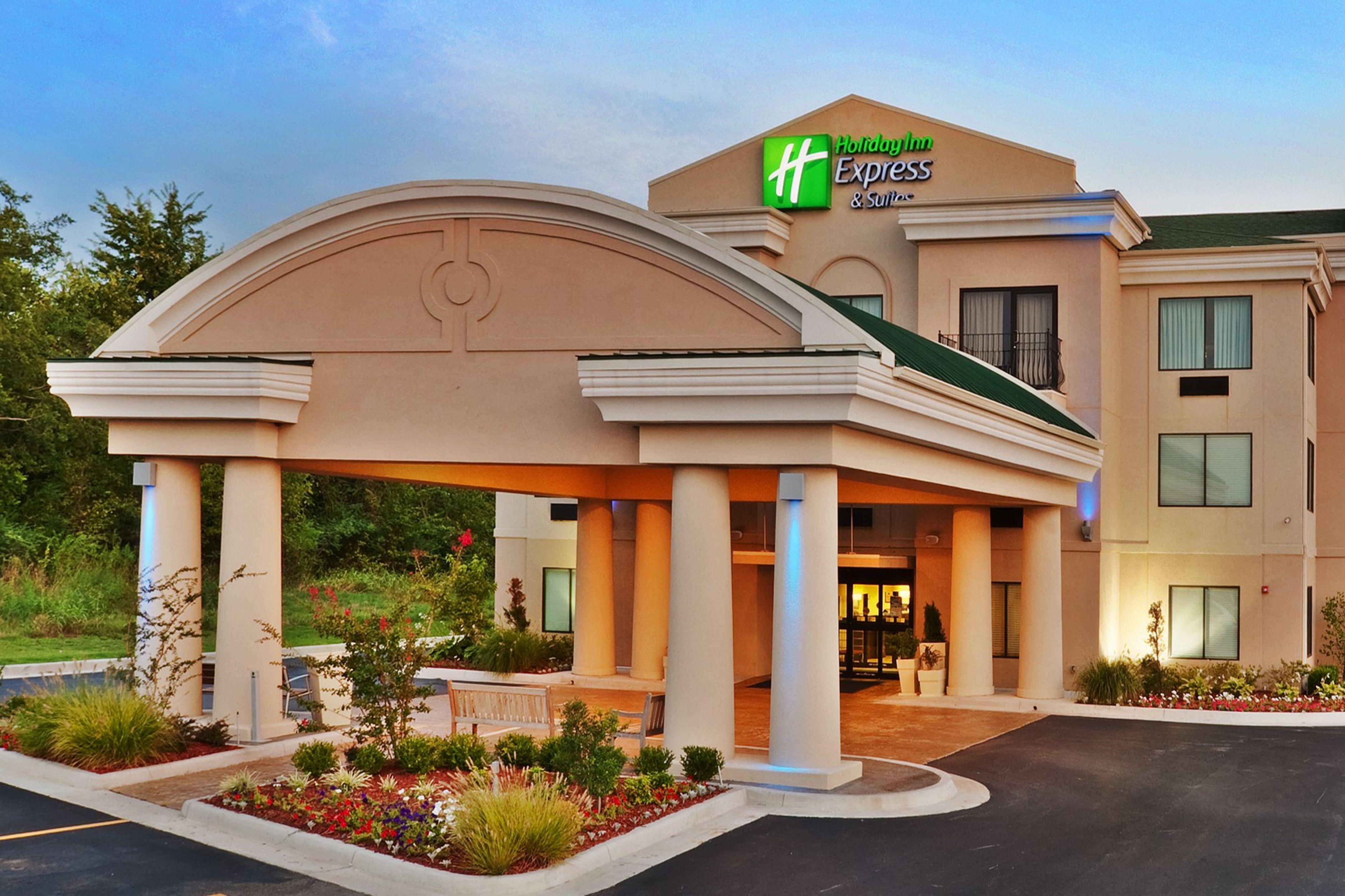 Holiday Inn Express Hotel & Suites Muskogee, An Ihg Hotel Екстер'єр фото