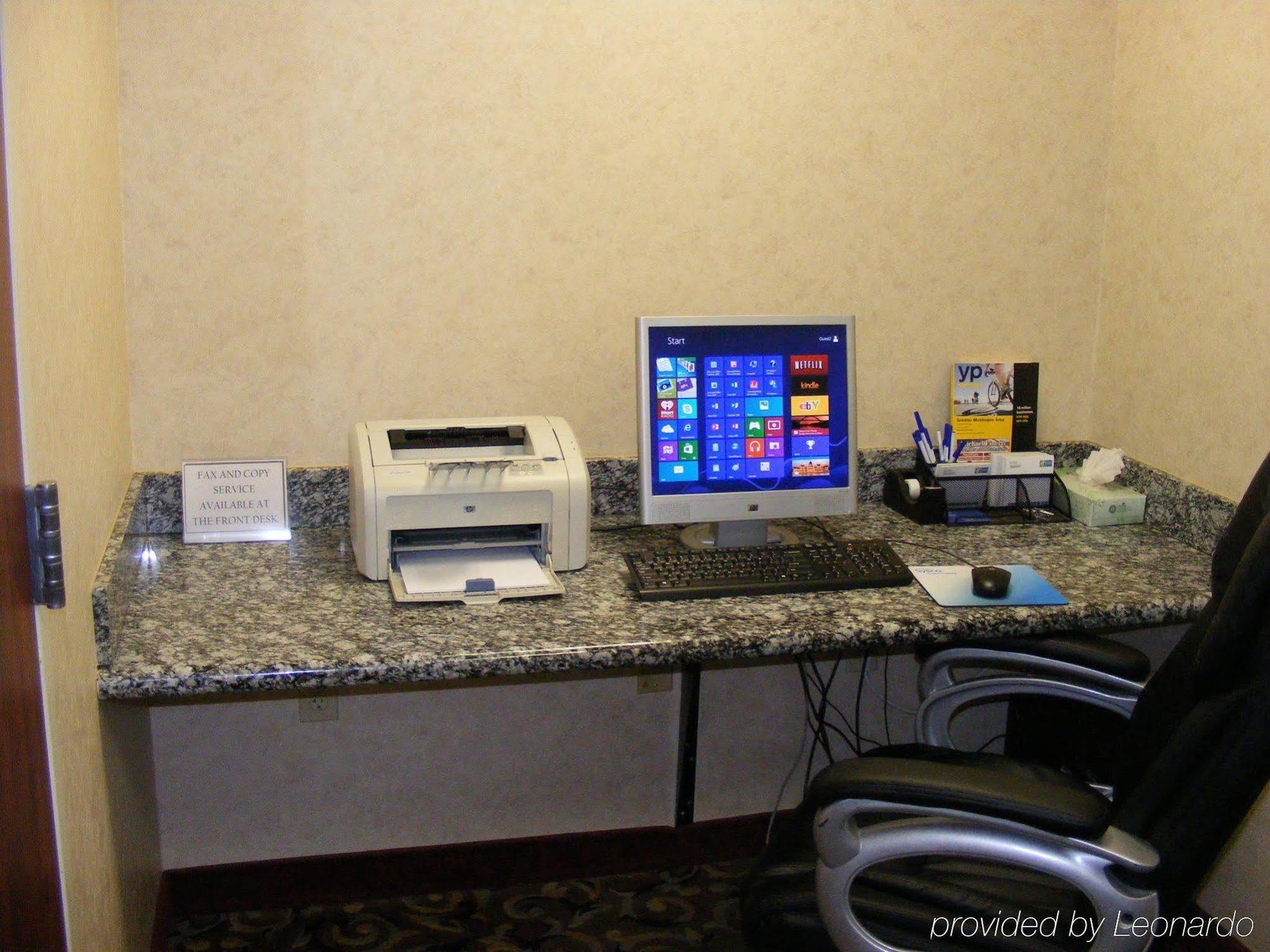 Holiday Inn Express Hotel & Suites Muskogee By Ihg Екстер'єр фото