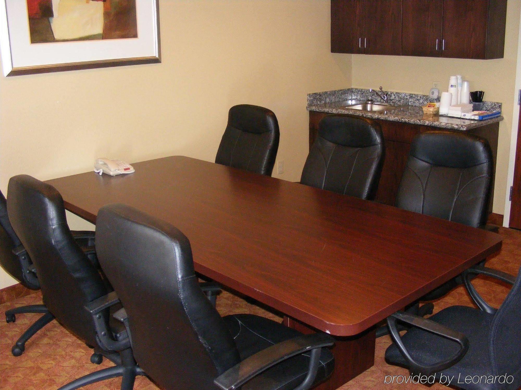 Holiday Inn Express Hotel & Suites Muskogee By Ihg Екстер'єр фото